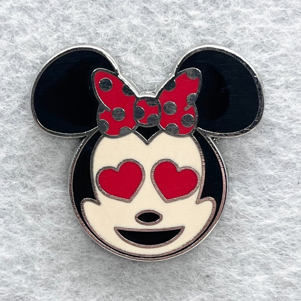 🔮 5/$25 Disney Minnie‎ Mouse Smiling Emoji Pin